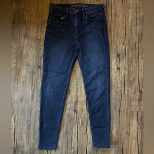 American Eagle AE super hi-rise jegging. Size 8 regular.